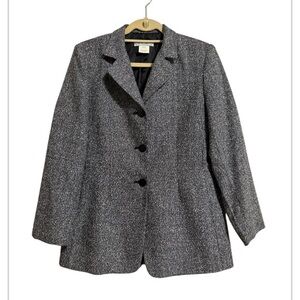 Stephanie Andrew’s Women's‎ 10p
Gray Tweed Jacket